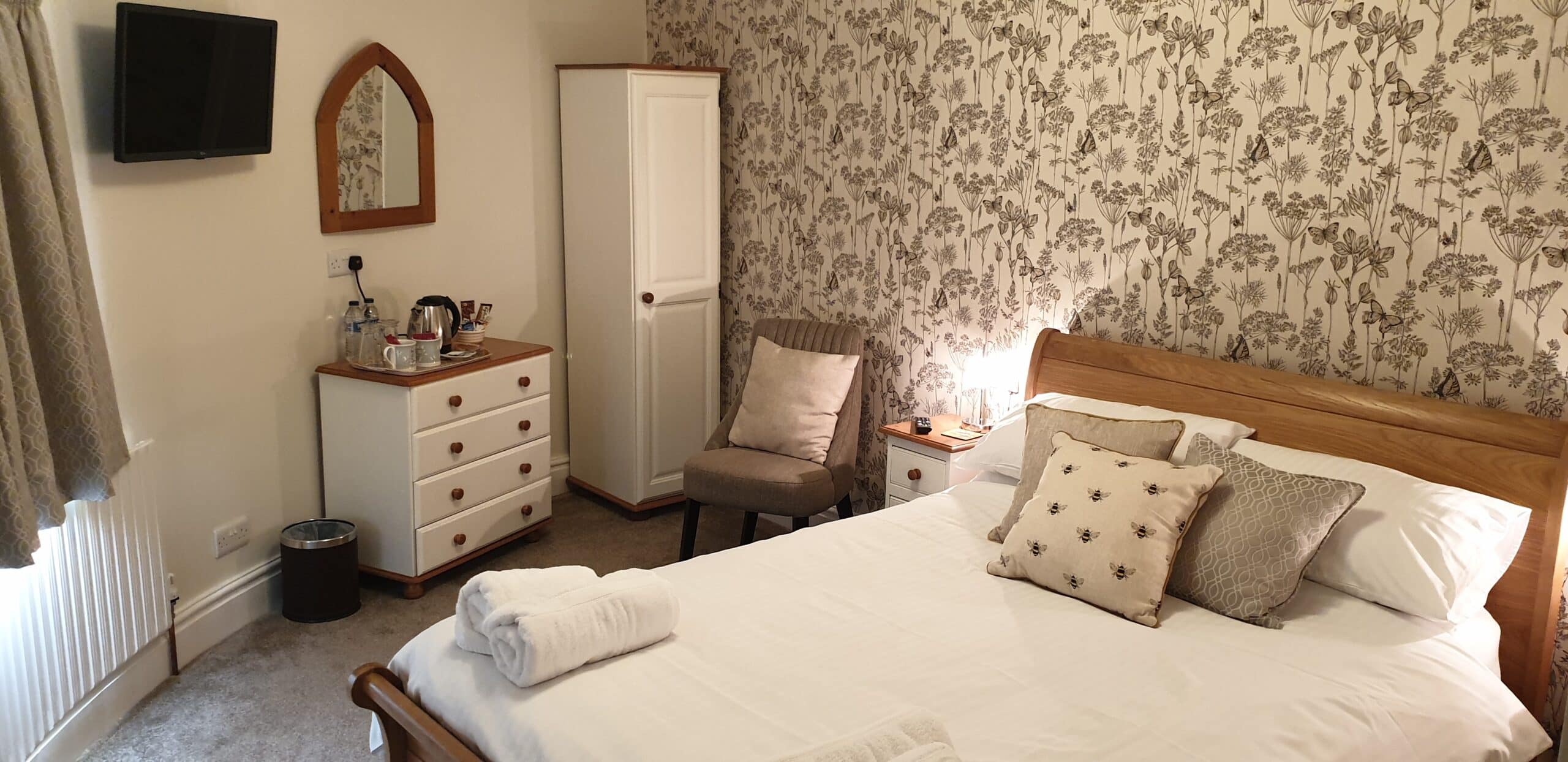We're Good To Go - Beehive Guest House Oakamoor Beehive Guest House
